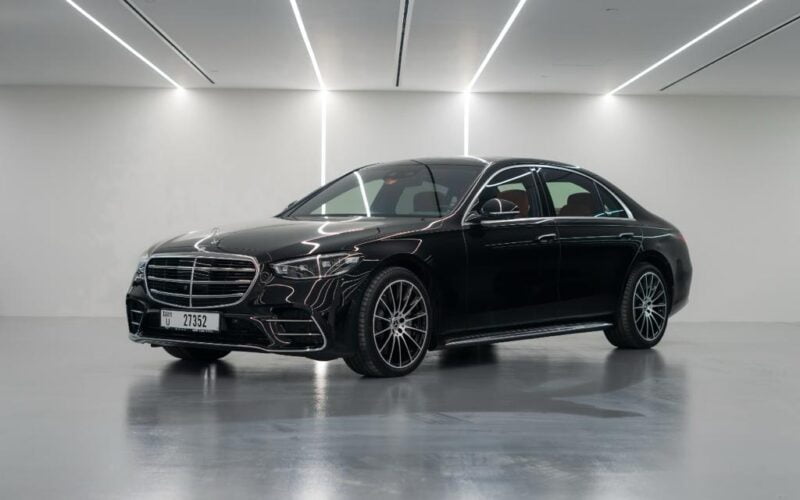 2024-mercedes-s500-for-rent (2)