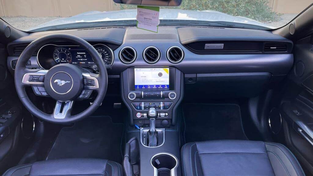 Ford Mustang Steering wheel
