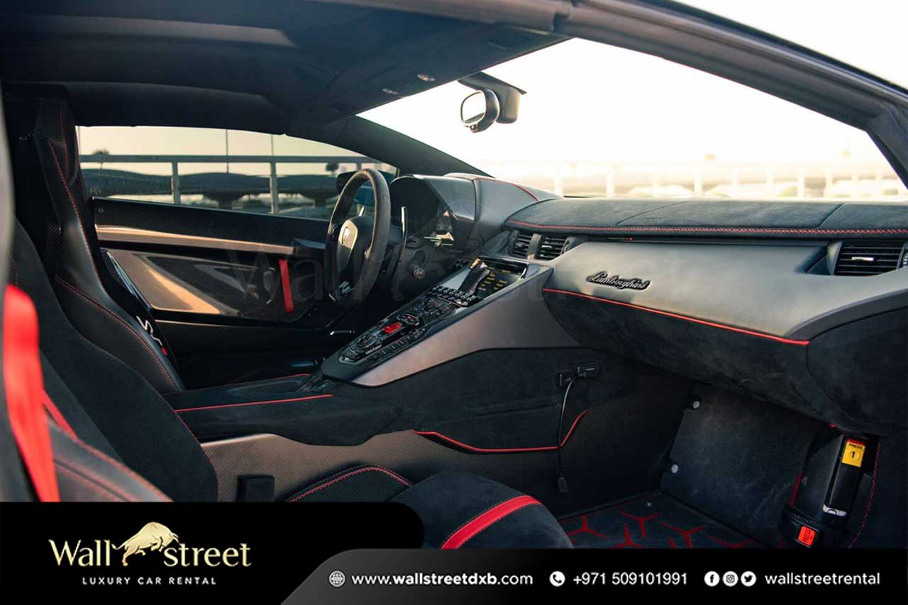 Lamborghini Aventador SVJ For Rent in Dubai