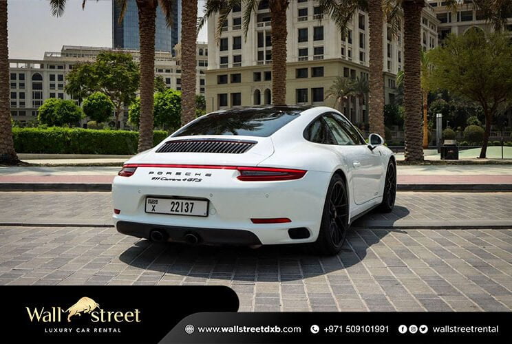 Porsche Carrera 4 GTS 2021 For Rent in Dubai
