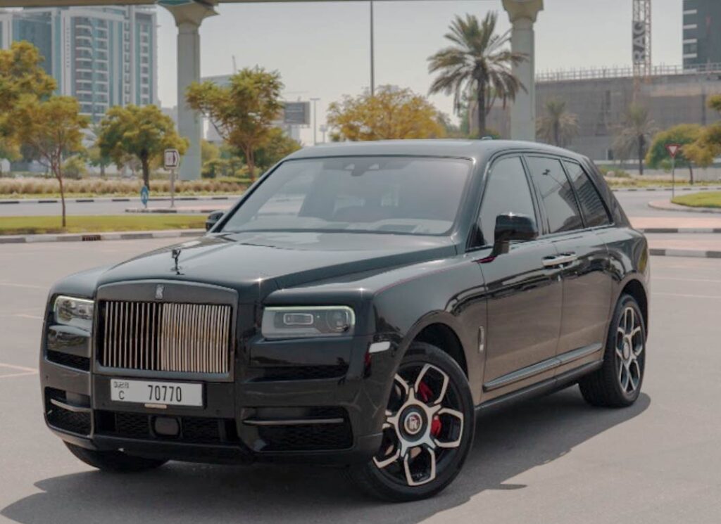 Rolls Royce Cullinan Black Badge Rental in Dubai